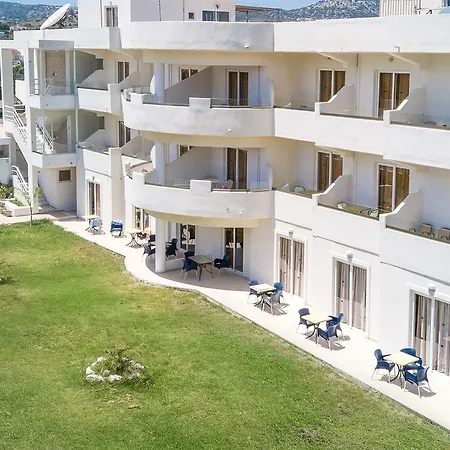 Evita Aparthotel 3*