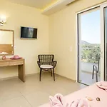 Aparthotel Evita 3*