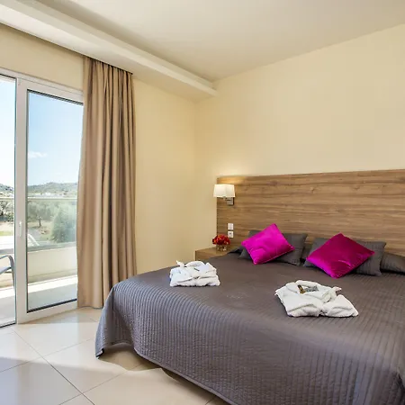 Evita Apartmanhotel 3*