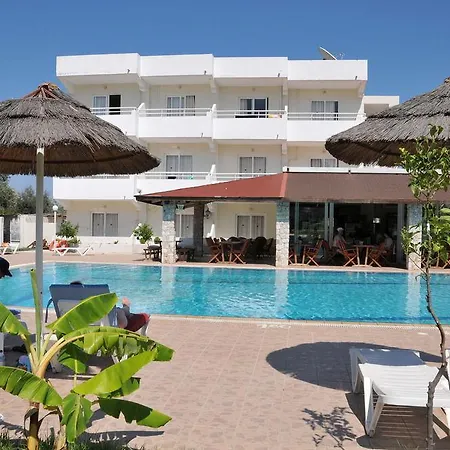 Apartahotel Evita 3*