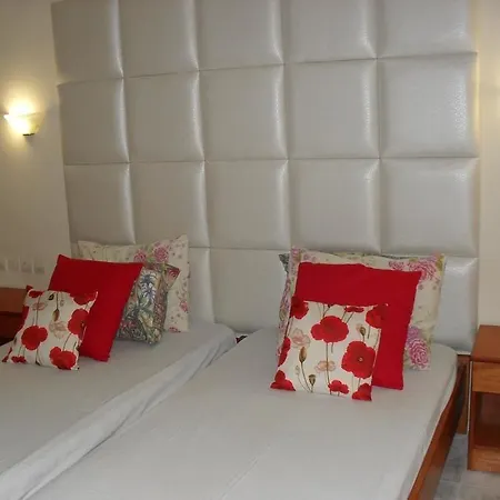 Evita 3* Faliráki