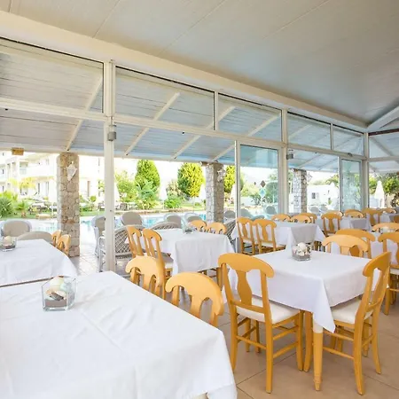 Ξενοδοχείο με διαμερίσματα Evita