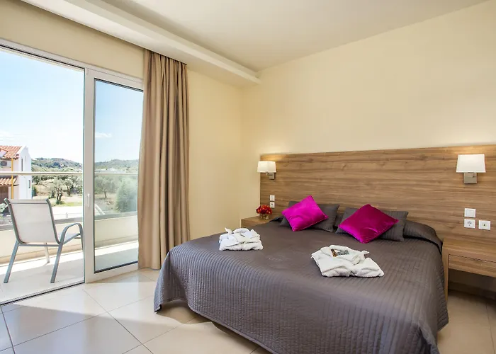 Evita Apartmanhotel 3*